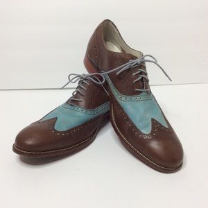 Men’s wingtip two tone shoe